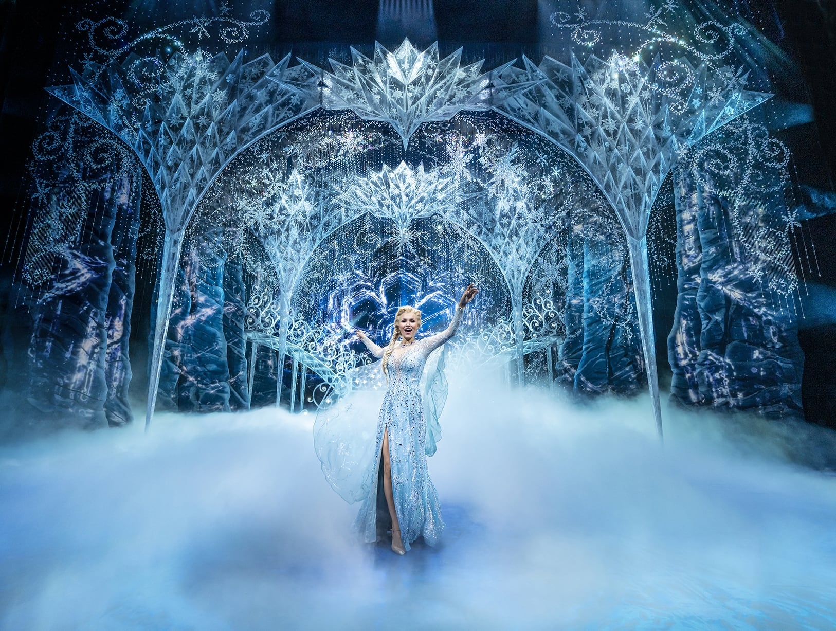 Review of ‘Frozen’: “Flair glowed bright on the mountain that night”