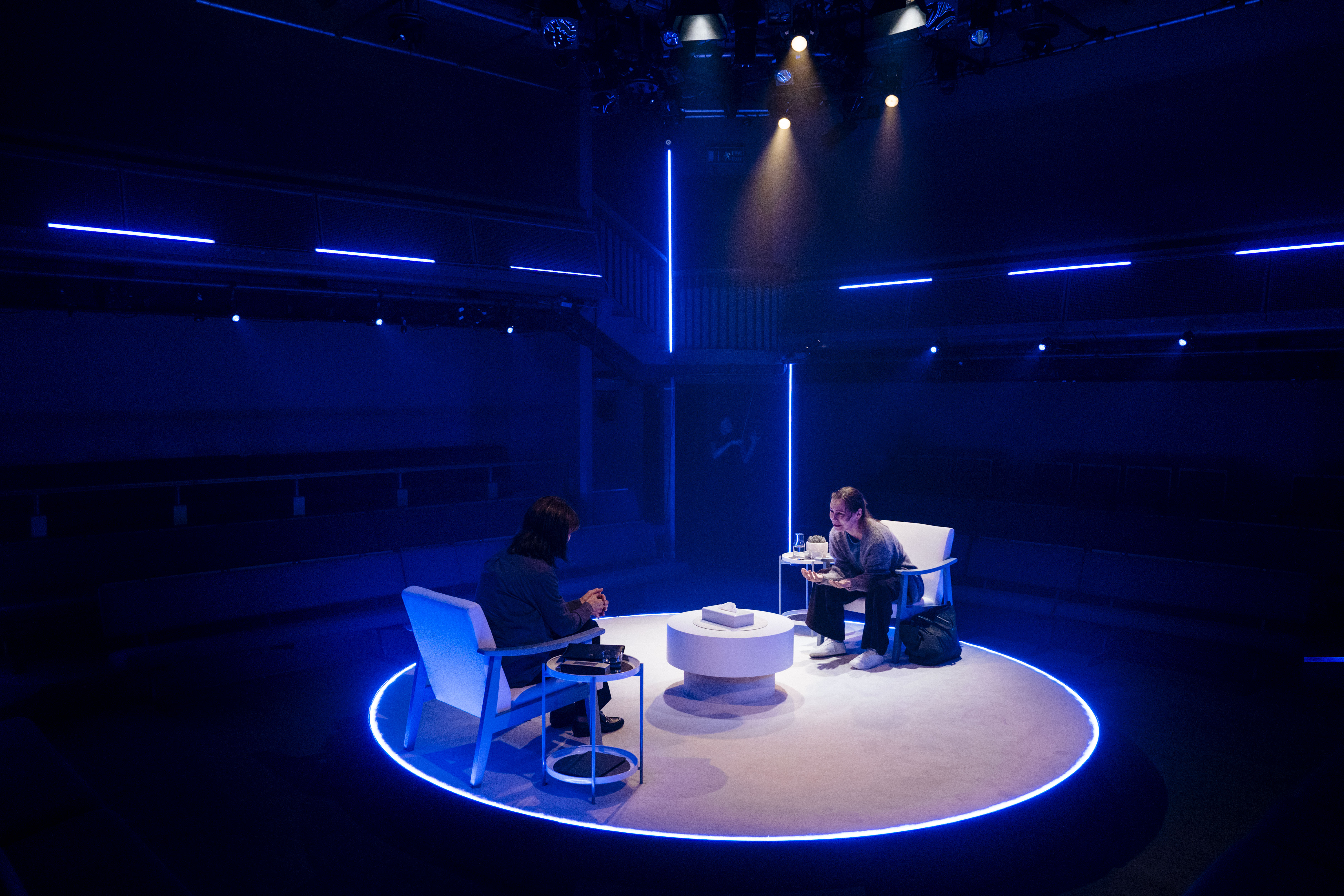 Review of ‘Duet for One’: “A haunting enticement”