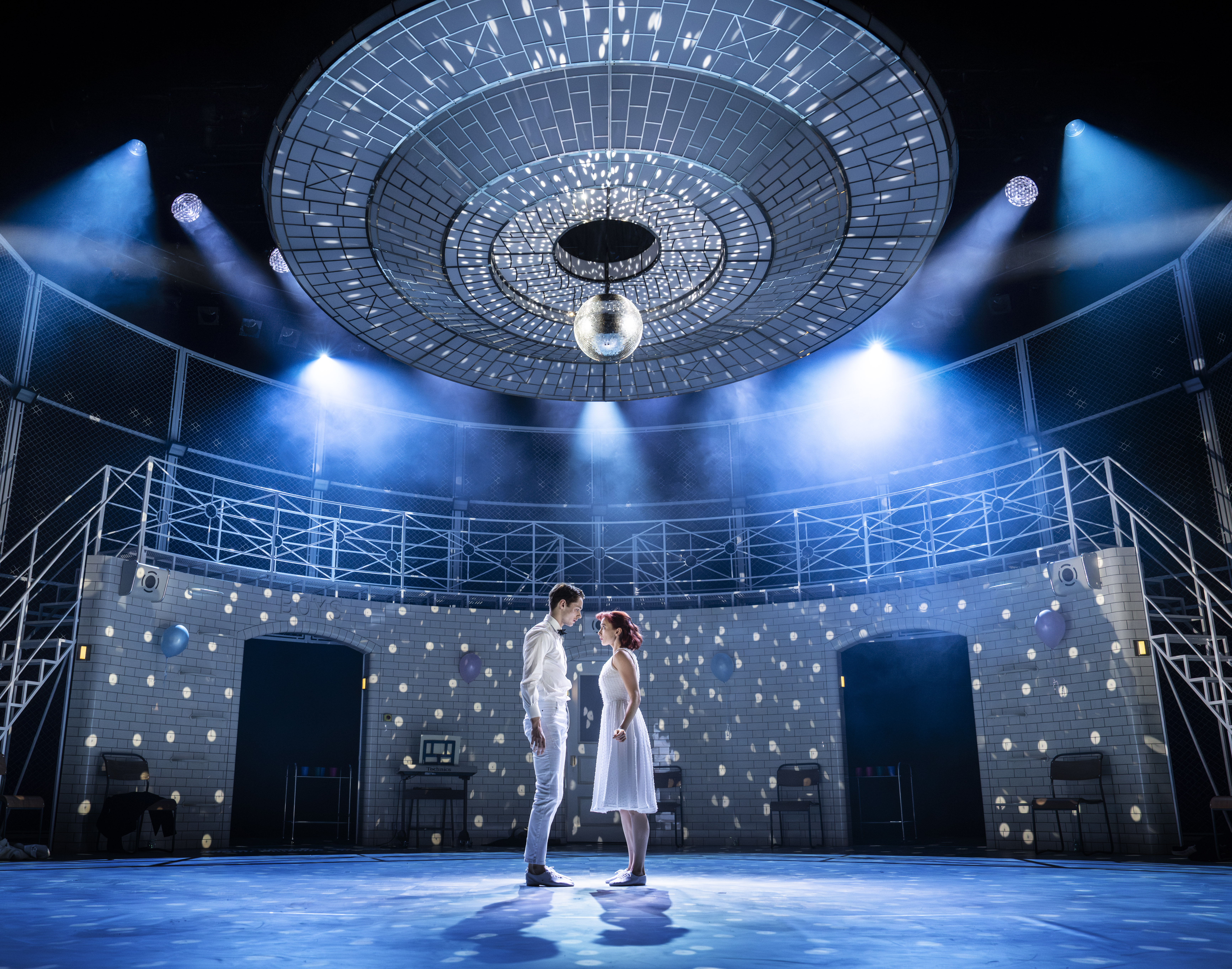Review of ‘Romeo and Juliet’: “Tonight won’t just be any night”