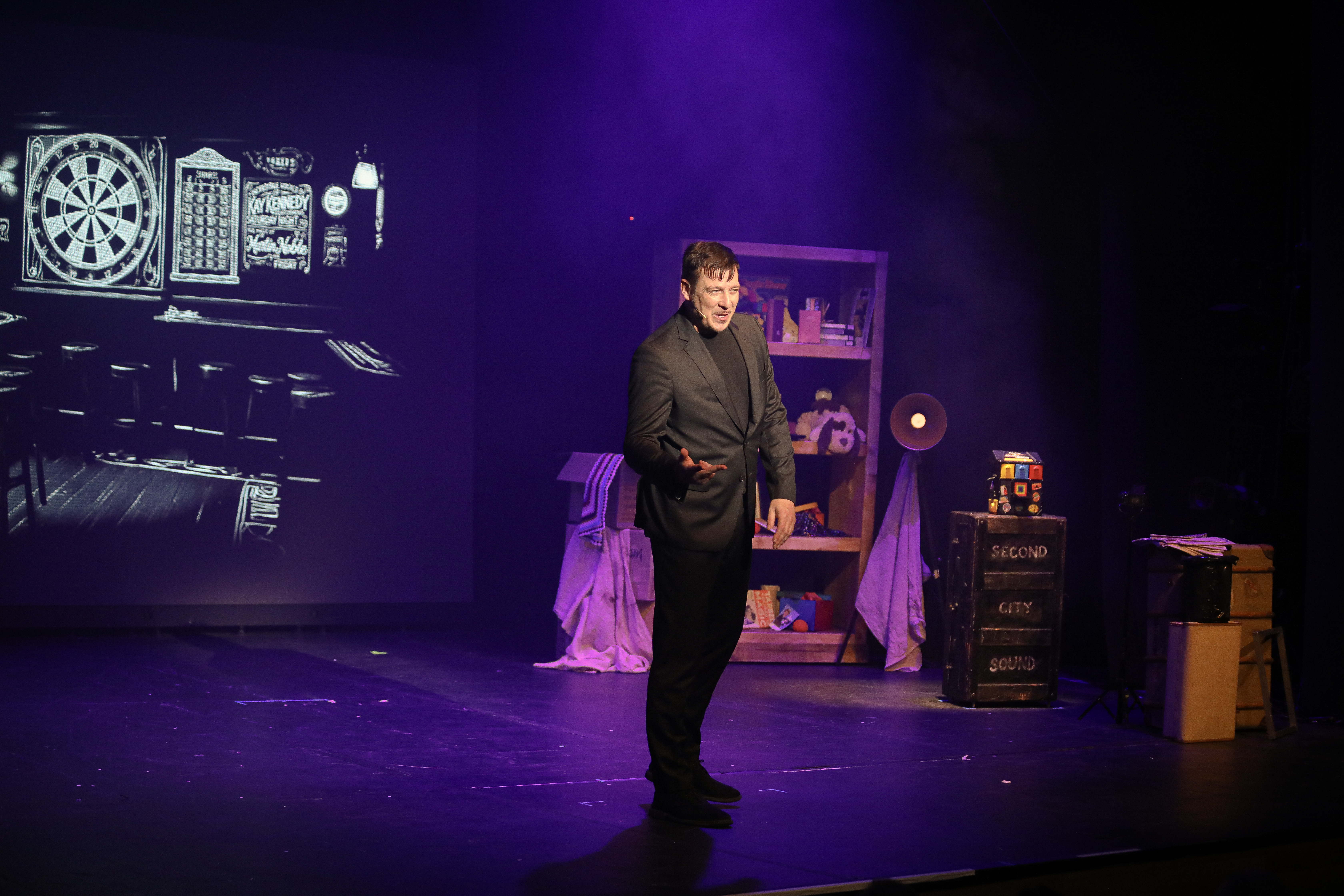 Review of ‘Amaze’: “Under the right illusion”