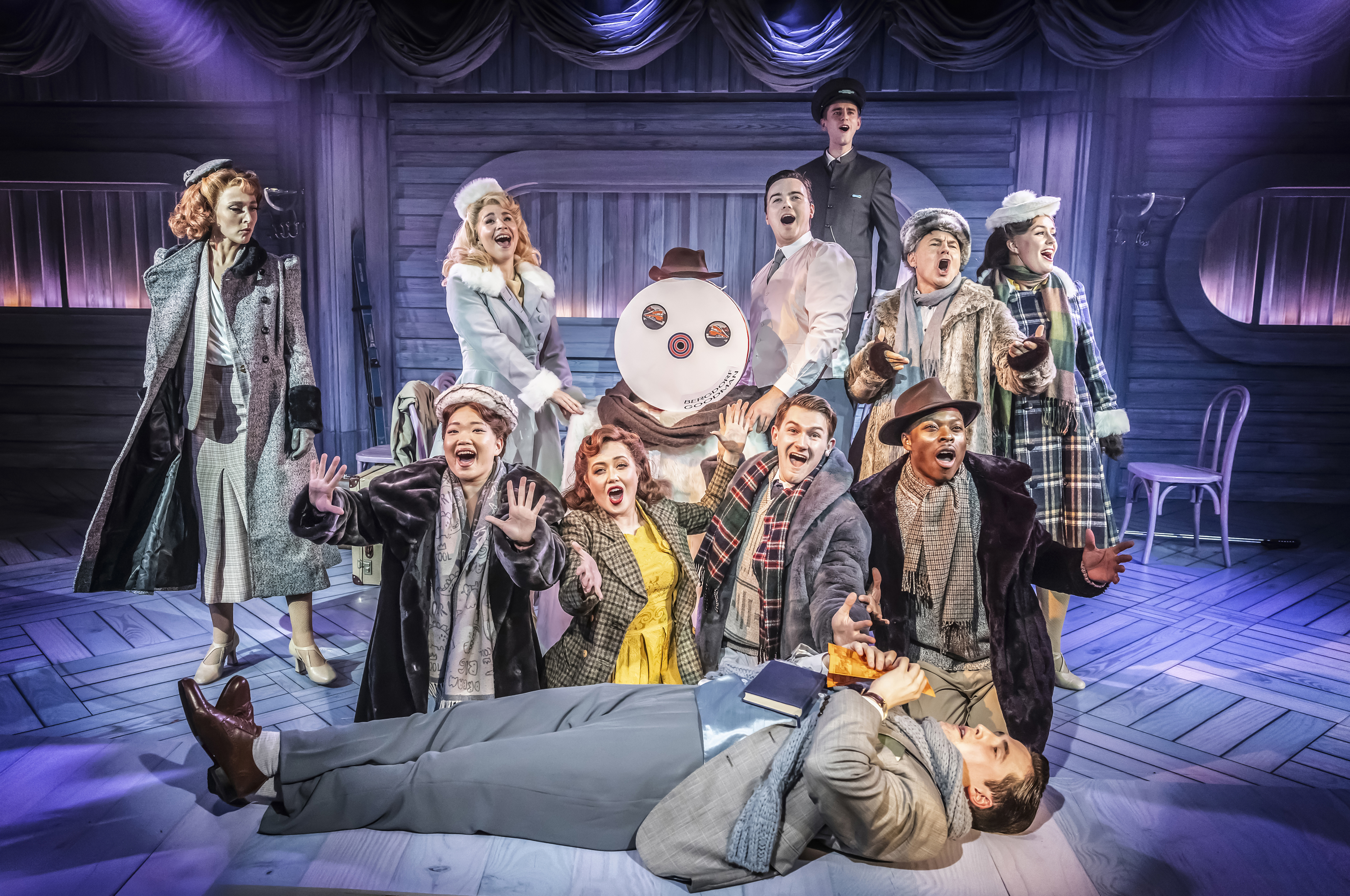 Review of ‘White Christmas’: “No chance of a silent night”