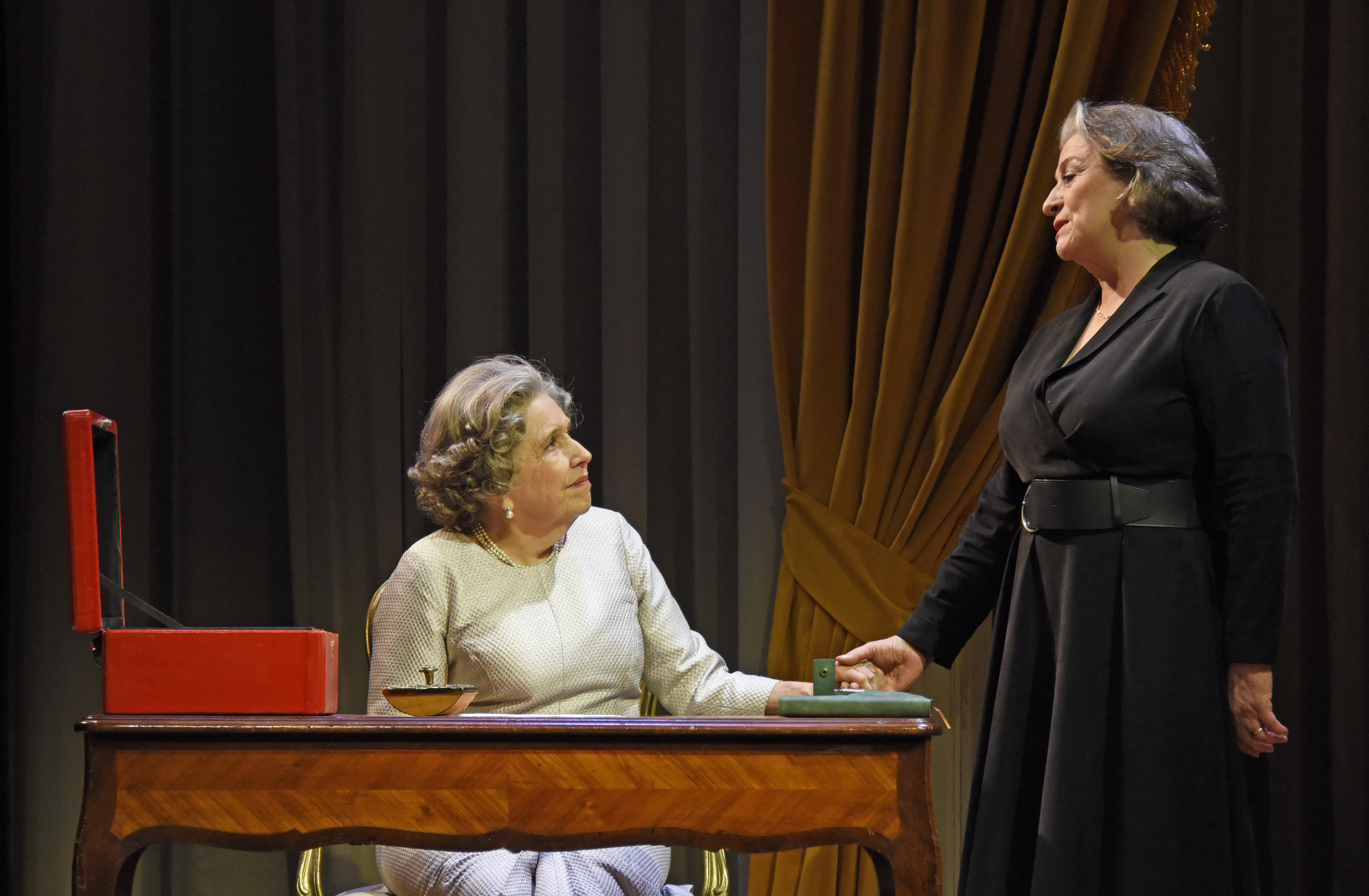 Review of ‘By Royal Appointment’: “Anne Reid gives a majestic performance in a slightly common play”