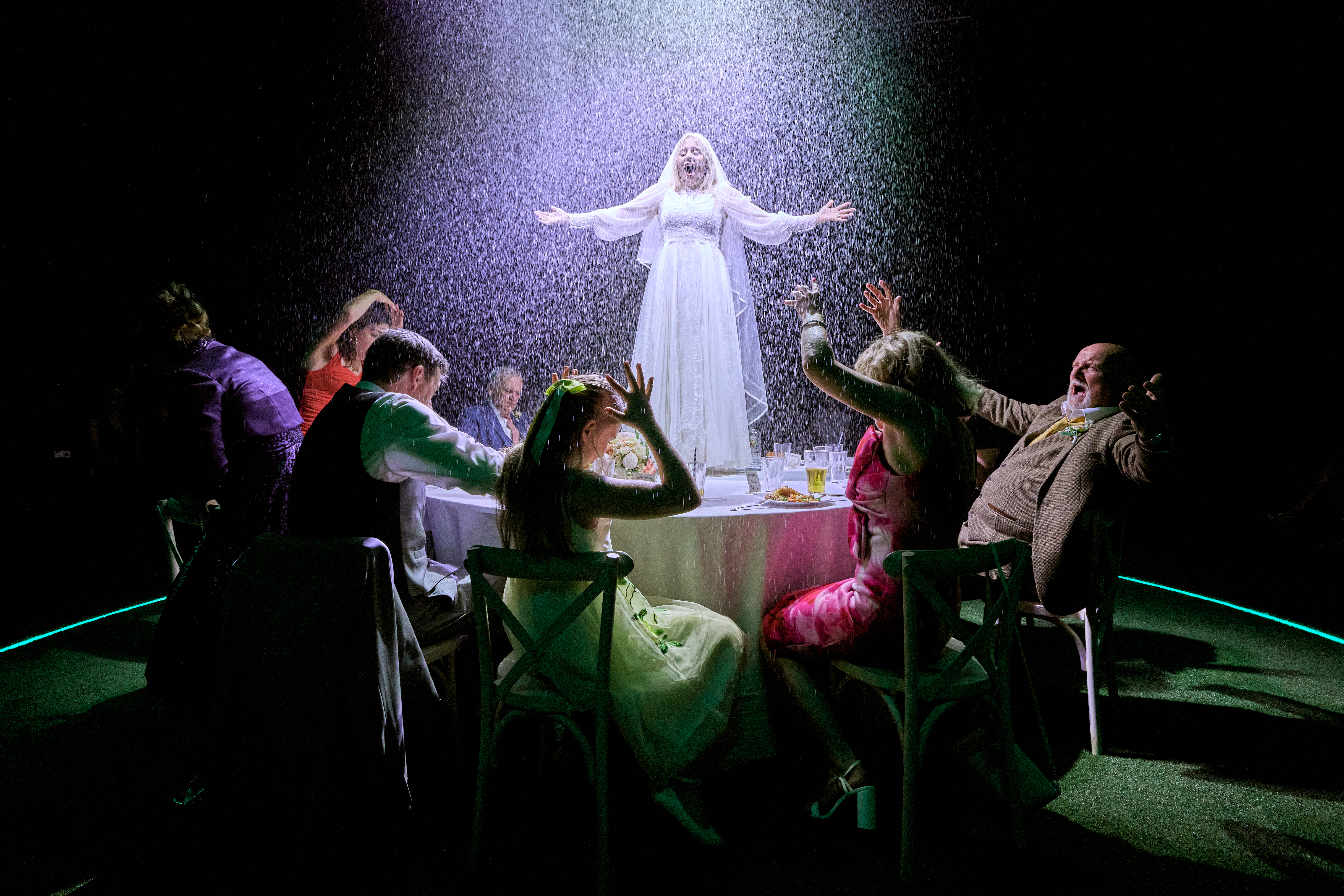 Review of ‘Till The Stars Come Down’: “Less than down-to-earth play is far from achieving meteoric run”