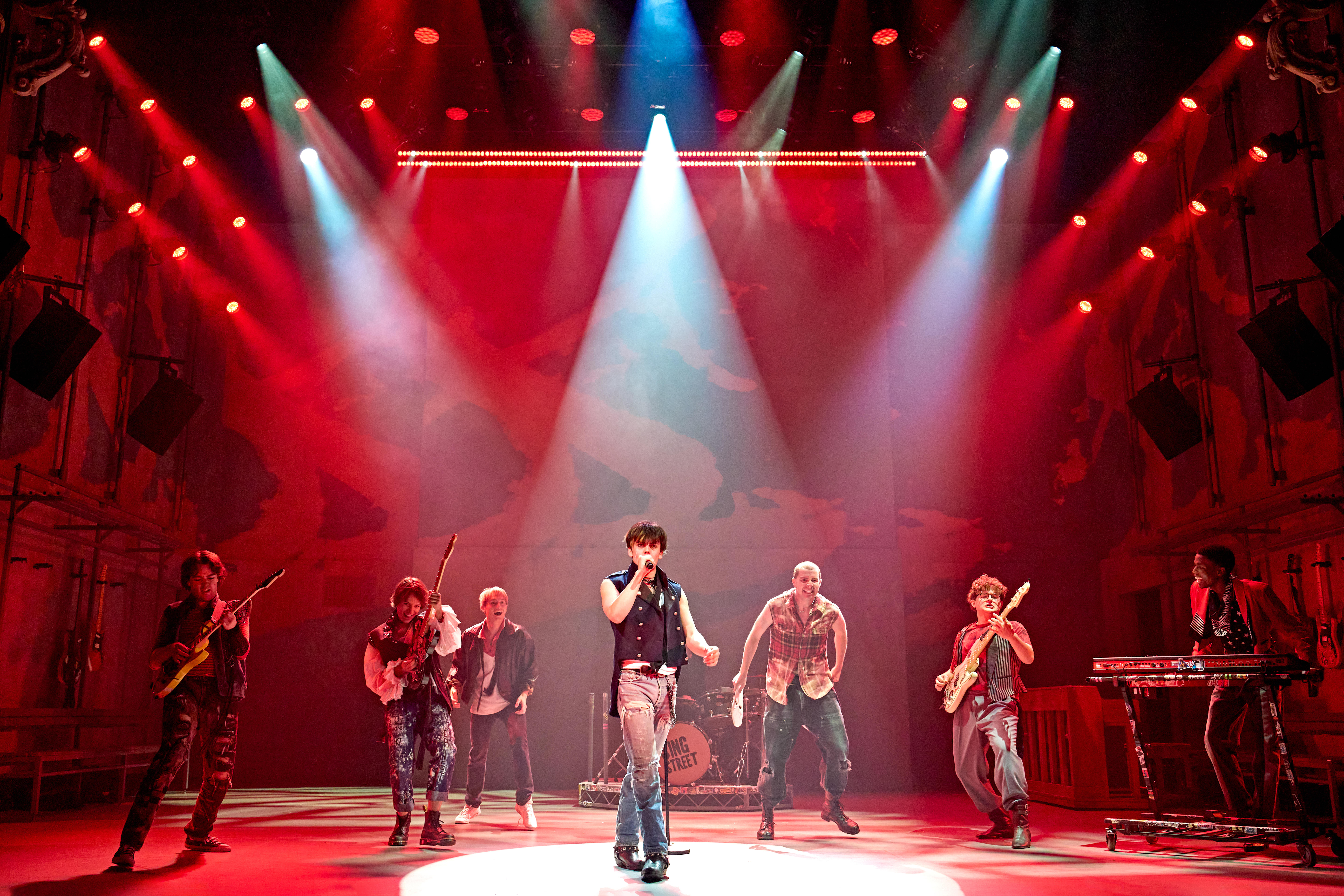 Review of ‘Sing Street’: “Musical adaptation of cult film gives us an entertaining play”