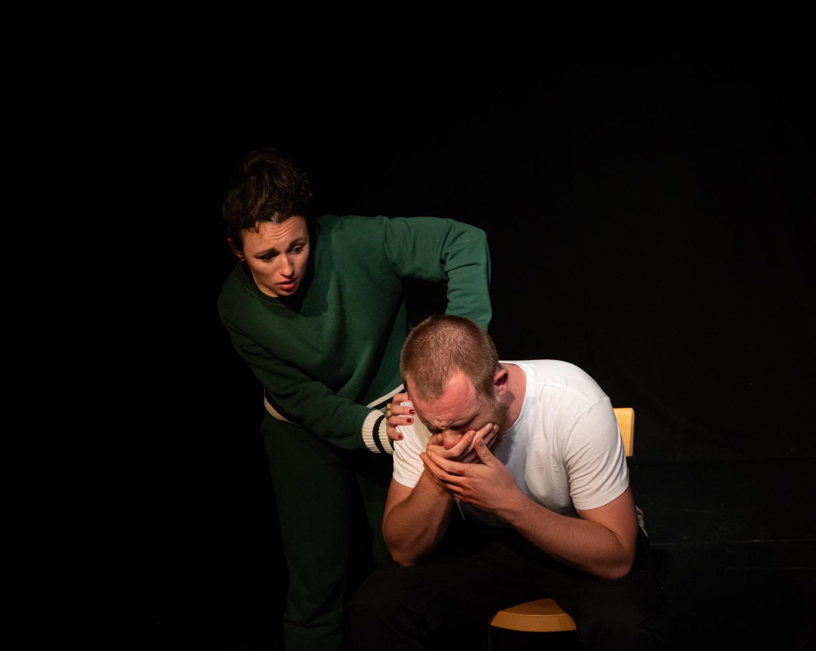 Review of ‘Vermin’: “Rat-sodic acting shines through unpesticided writing”