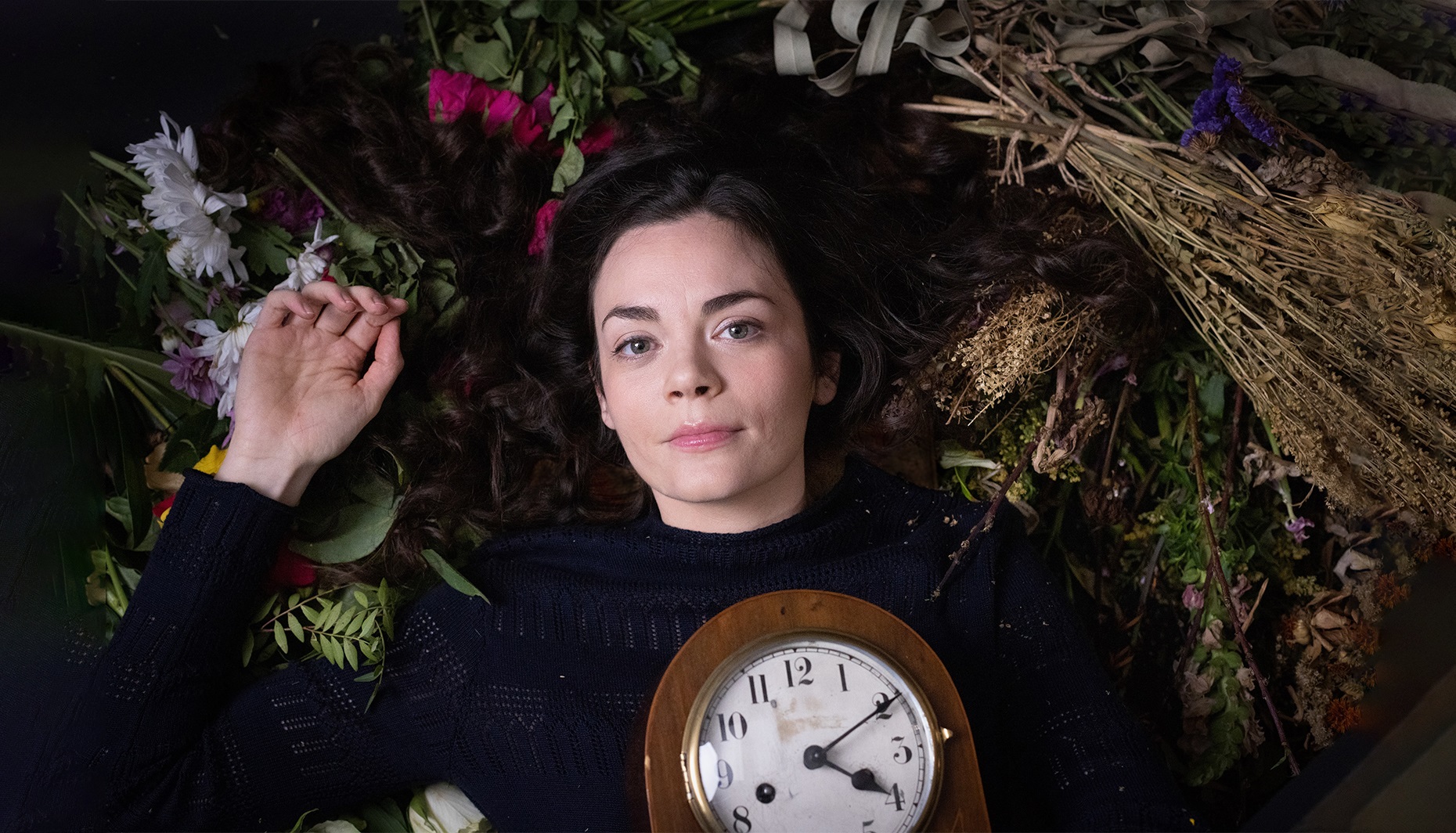 Review of ‘Age Is A Feeling’: “Maturity play is all oldie and no goodie”