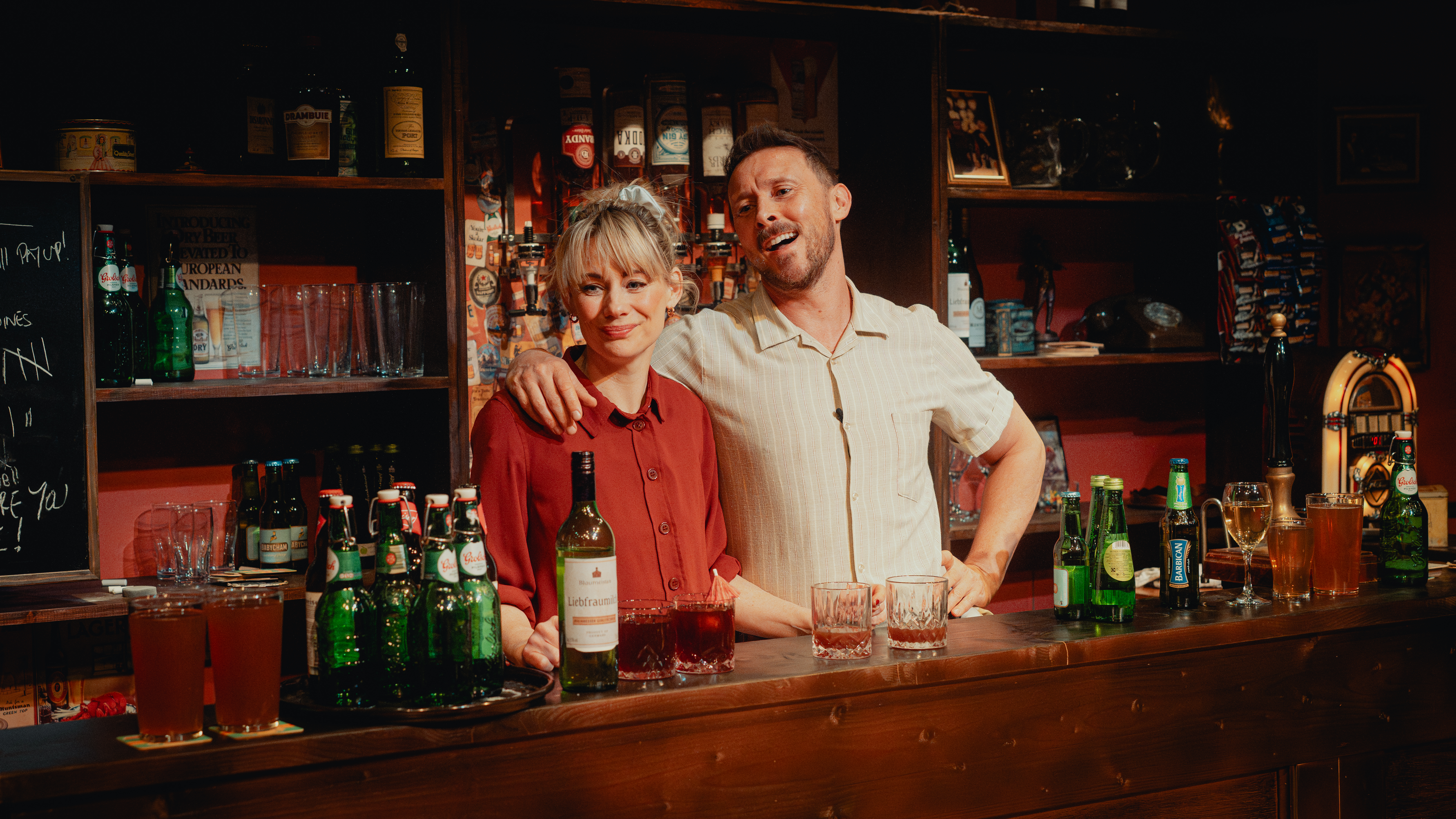 Review of ‘TWO’ (Park Theatre, 2026): “Intoxicating comedy serves audiences a bottomless round of laughter”