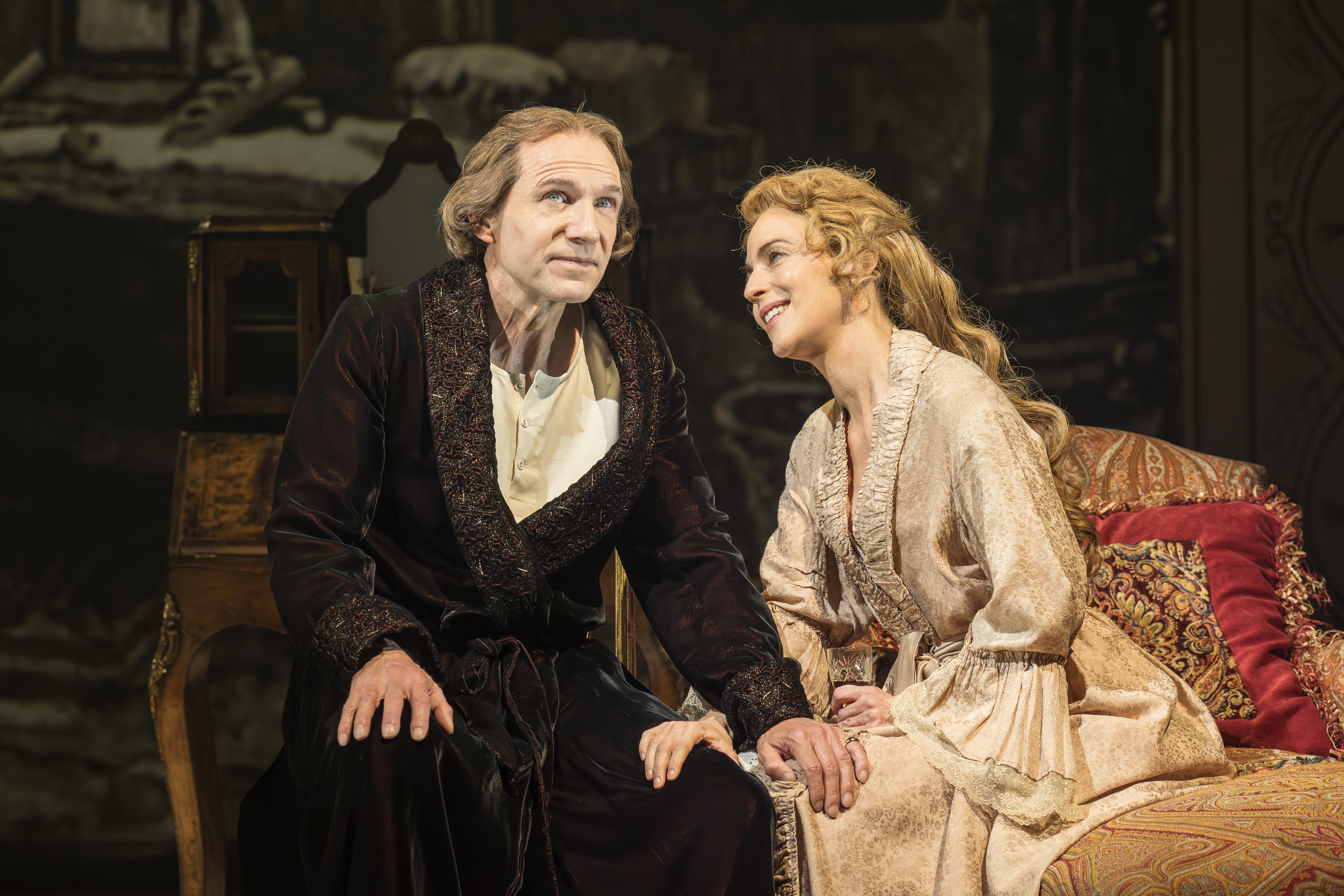 Review of ‘Grace Pervades’: “Ralph Fiennes shines as Irving’s dullest stage appearance”