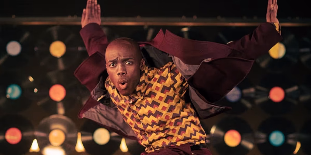 Review of ‘The Brown Suite’: “Colourful dance montage is still a little green”